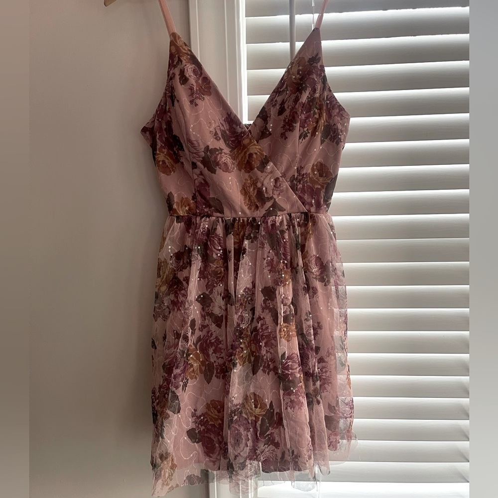 NWT Mauve Sequence Dress